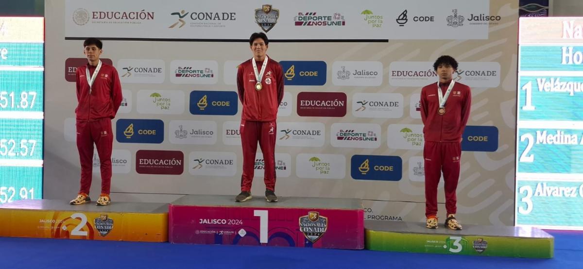 Alfredo Vel_zquez oro 100 libres