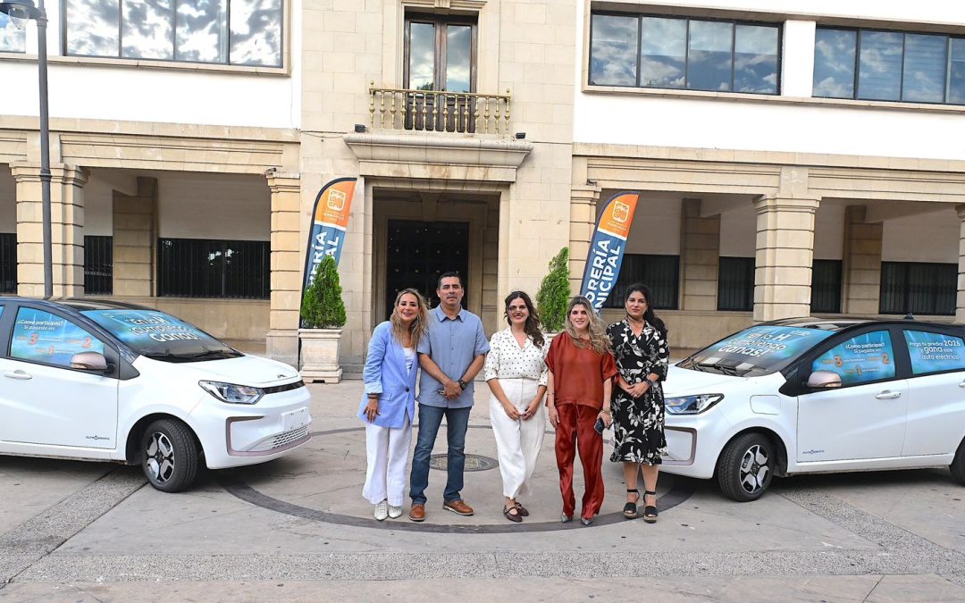 Entregan automóviles eléctricos a ganadores del sorteo predial en Hermosillo