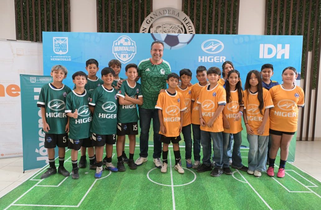Inicia Toño Astiazarán la fiesta futbolera en Hermosillo con Mundialito H