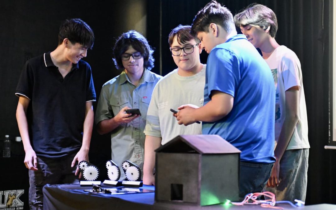 Reconocen Gobierno de Hermosillo y DIMEX a jóvenes por sus ideas innovadoras