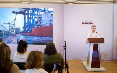 Puerto de Guaymas potencia su capacidad logística con llegada de grúas especializadas: Gobernador Durazo