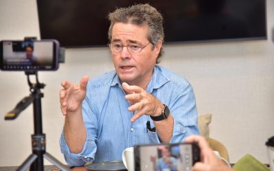 Por el poder transexenal