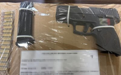 Detiene Policía Estatal a dos personas con arma de fuego en SLRC