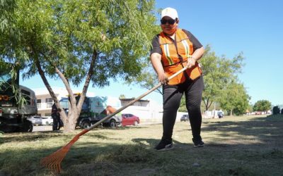 Intensifica Toño Astiazarán trabajos de limpieza de espacios públicos en la ciudad