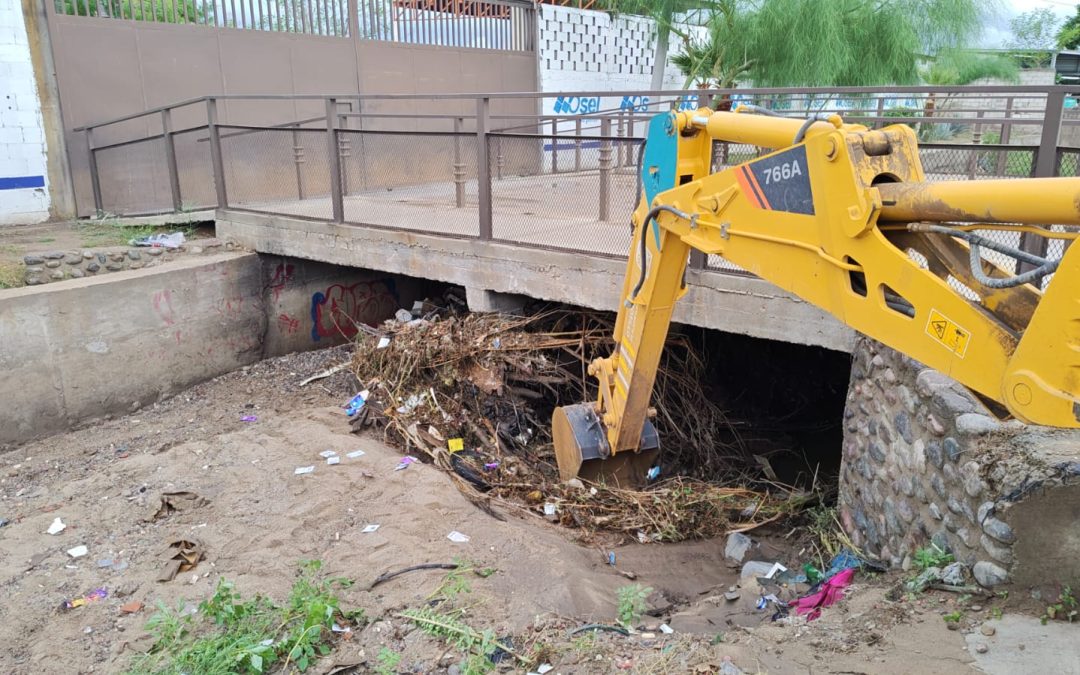 Mantiene Gobierno de Hermosillo limpieza de canales y arroyos en temporada de lluvias