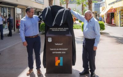 “Dar es un privilegio”: devela Toño Astiazarán placa conmemorativa en honor a Mágalo Figueroa
