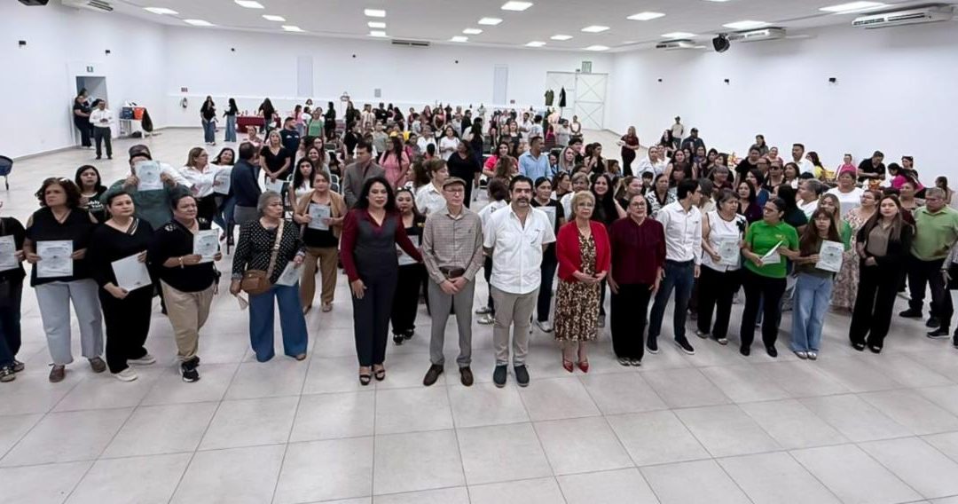 Reconoce Gobierno de Sonora a 267 egresados de Icatson en Empalme