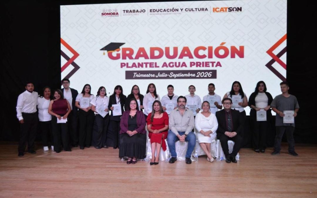 Gobierno de Sonora entrega constancias de capacitación a 180 estudiantes en Agua Prieta